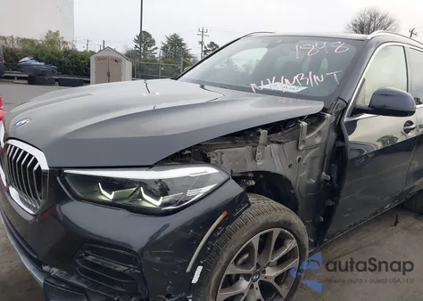 2022 BMW X5 xDrive40I z USA, uszkodzony, nr VIN 5UXCR6C07N9N21848